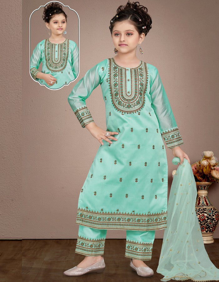 Kumaran silks online shop shopping for salwars