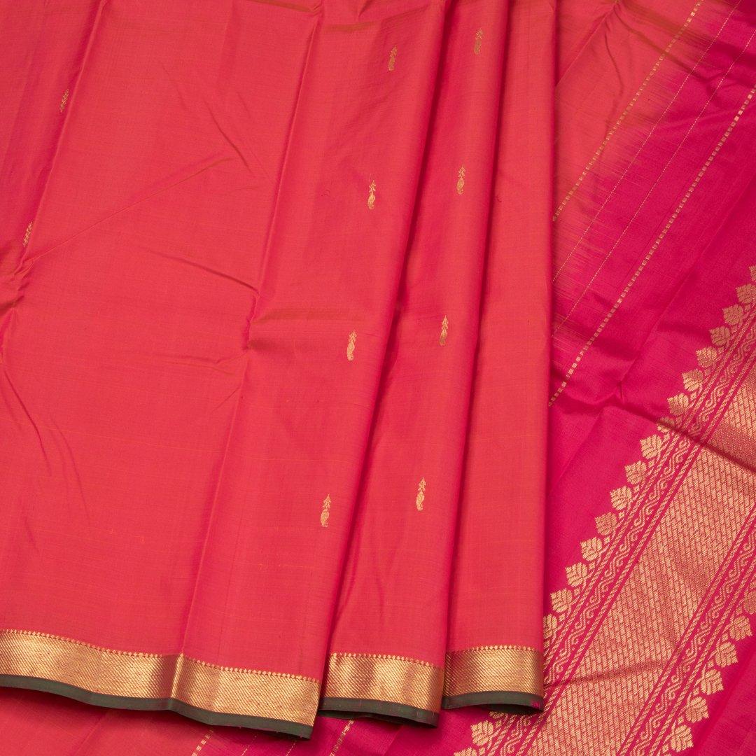 Shot Colour Handloom Silk Saree With Small Mango Buttas On The Body And The Bavanji Border - Kumaran Silks