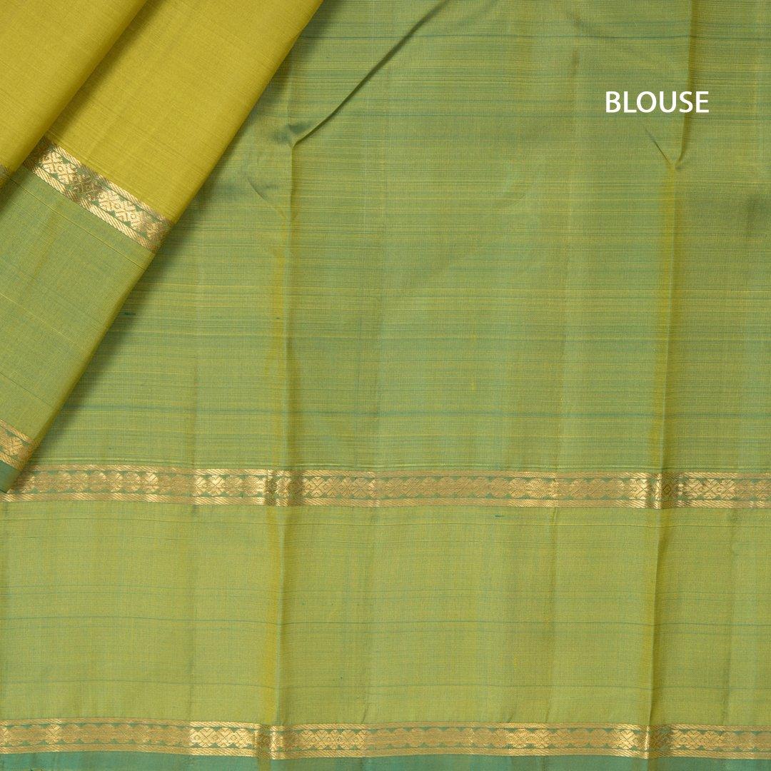 Lime Green Handloom Silk Saree With Small Buttas On the Body - Kumaran Silks