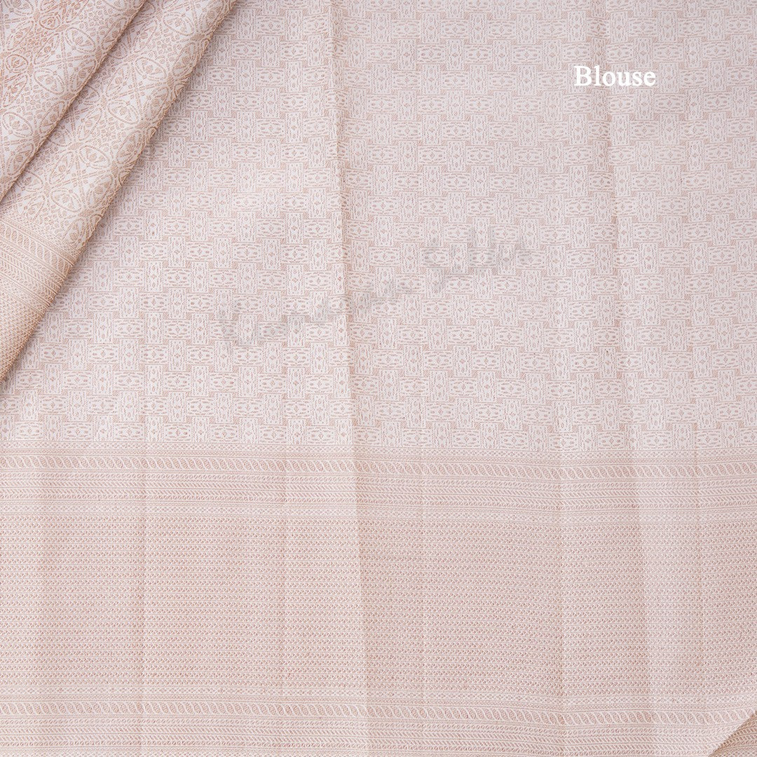 Cream Brocade Silk Saree And Gold Zari Work All Over The Body - Kumaran Silks