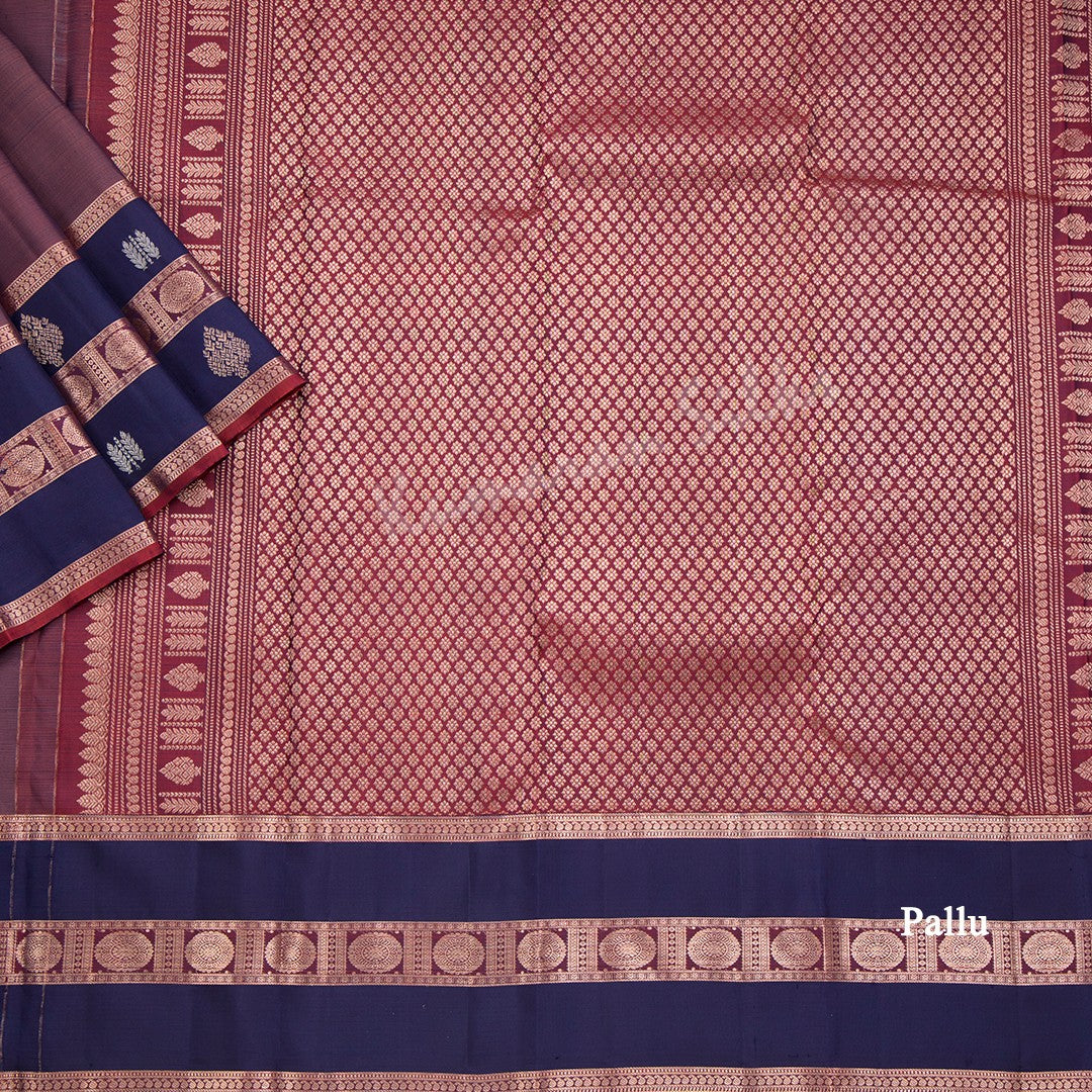 Shot Colour Silk Saree With Small Buttas And Navy Blue Zari Border