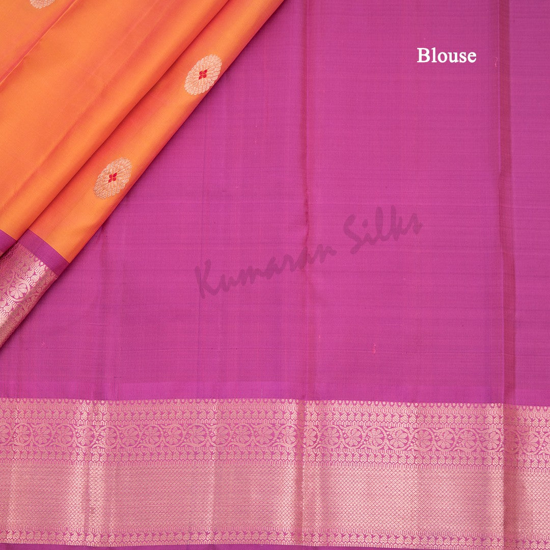 Shot Colour Silk Saree With Chakra Buttas And Pink Zari Border