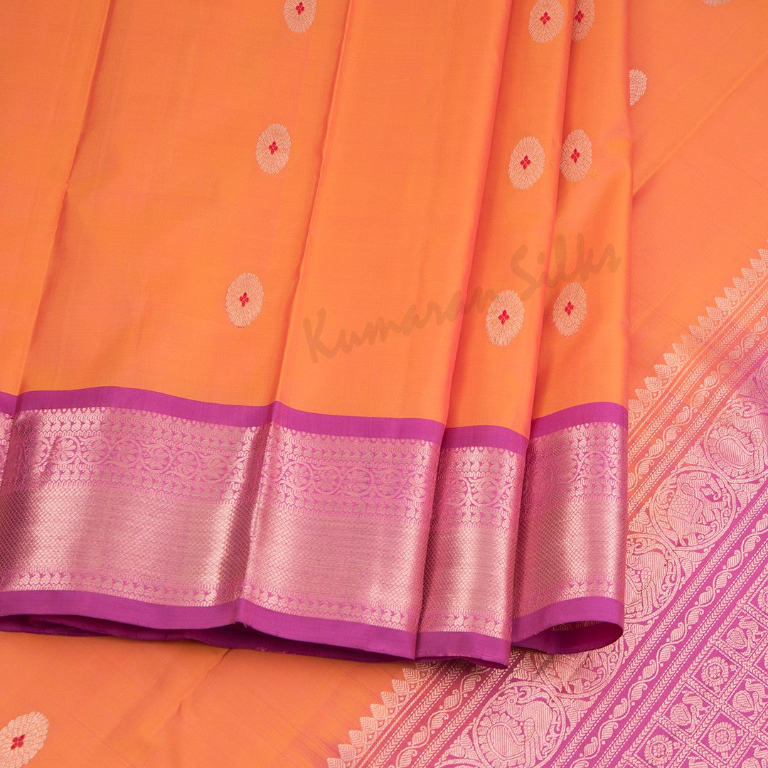 Shot Colour Silk Saree With Chakra Buttas And Pink Zari Border