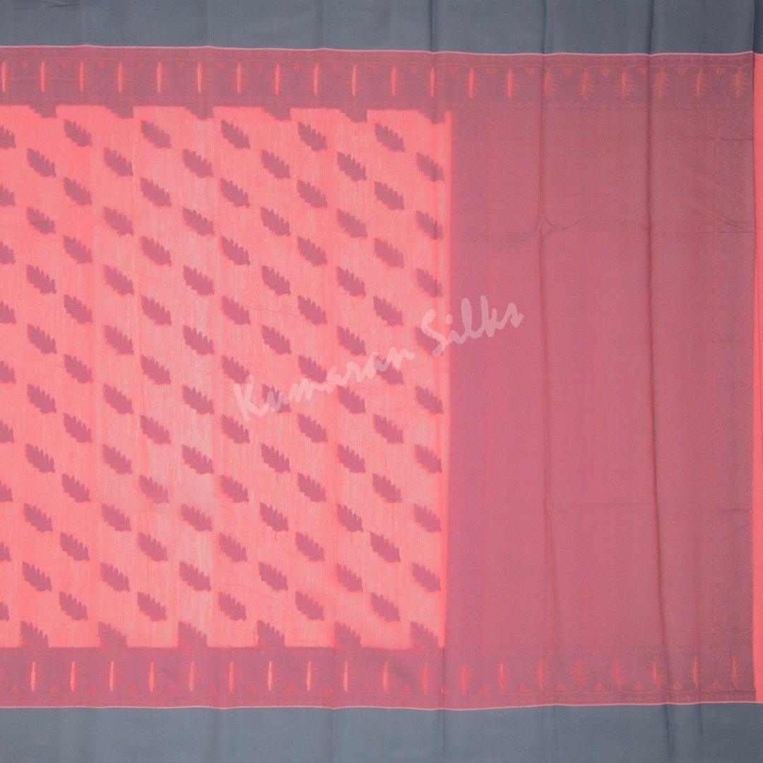 Silk Cotton Shot Colour Embossed Saree With Contrast Border - Kumaran Silks