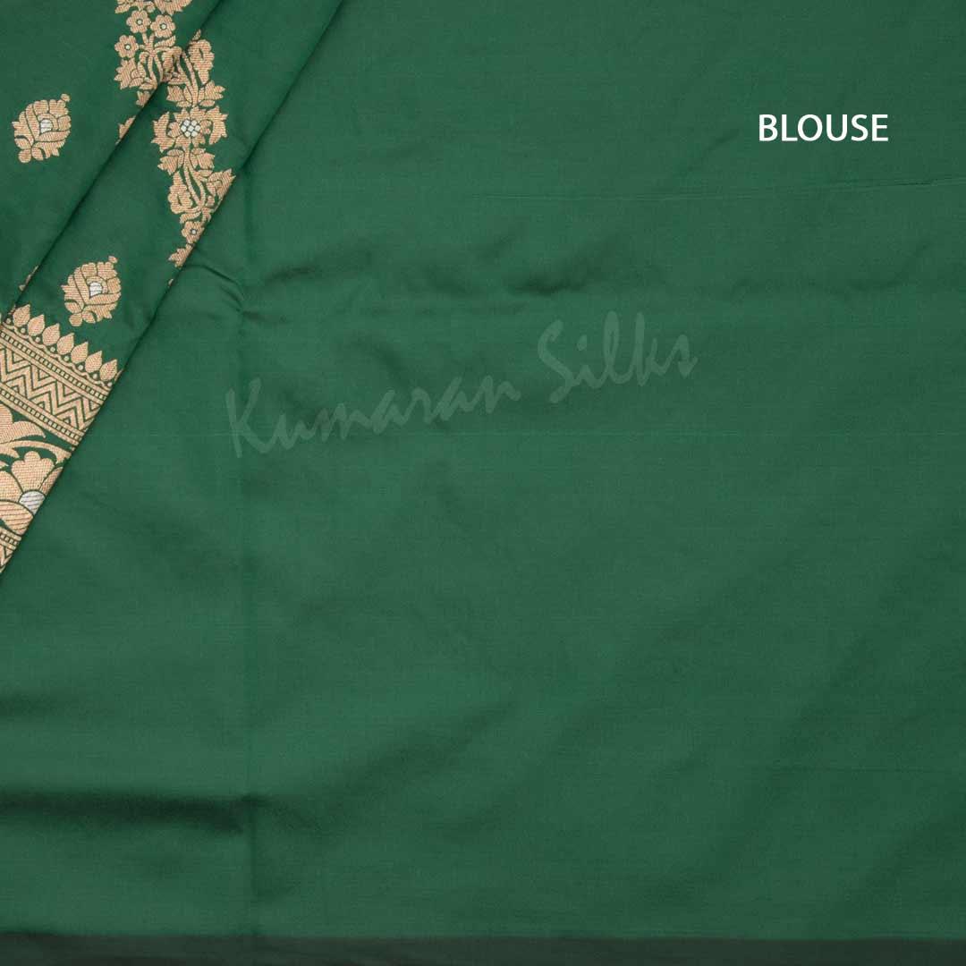 Semi Banaras Green Saree With Floral Motif - Kumaran Silks