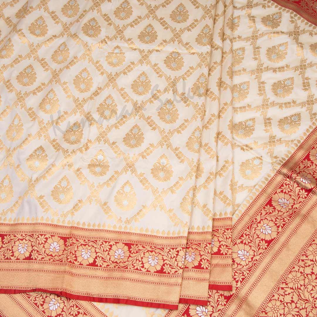 Semi Banaras Cream Saree With Diamond Design 02 - Kumaran Silks