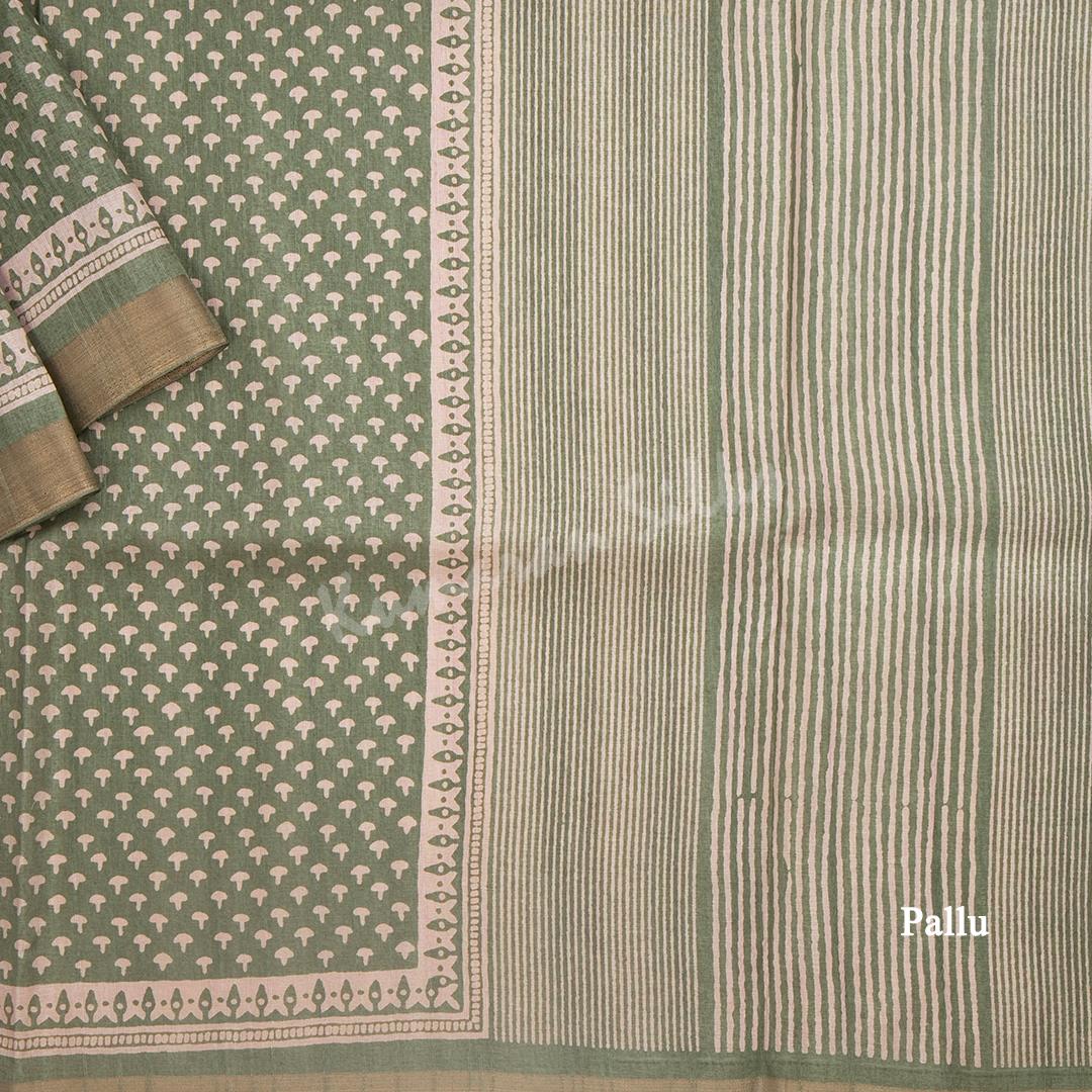 Semi Raw Silk Green Printed Saree 10