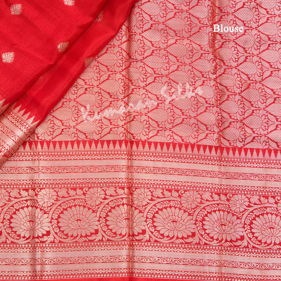 Ranvi Silk Red Saree With Small Buttas