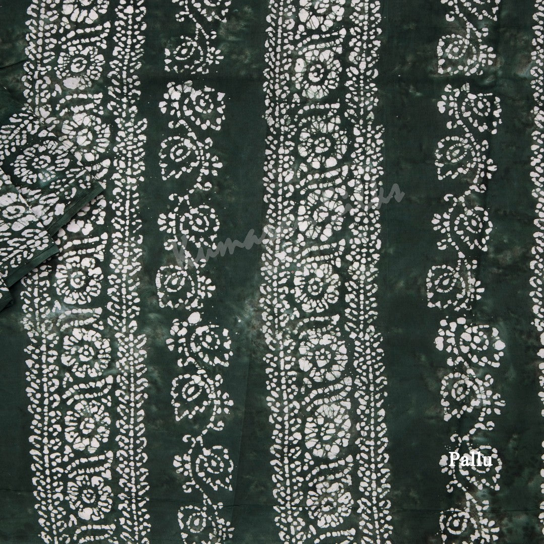 Sungudi Cotton Dark Green Printed Saree 09