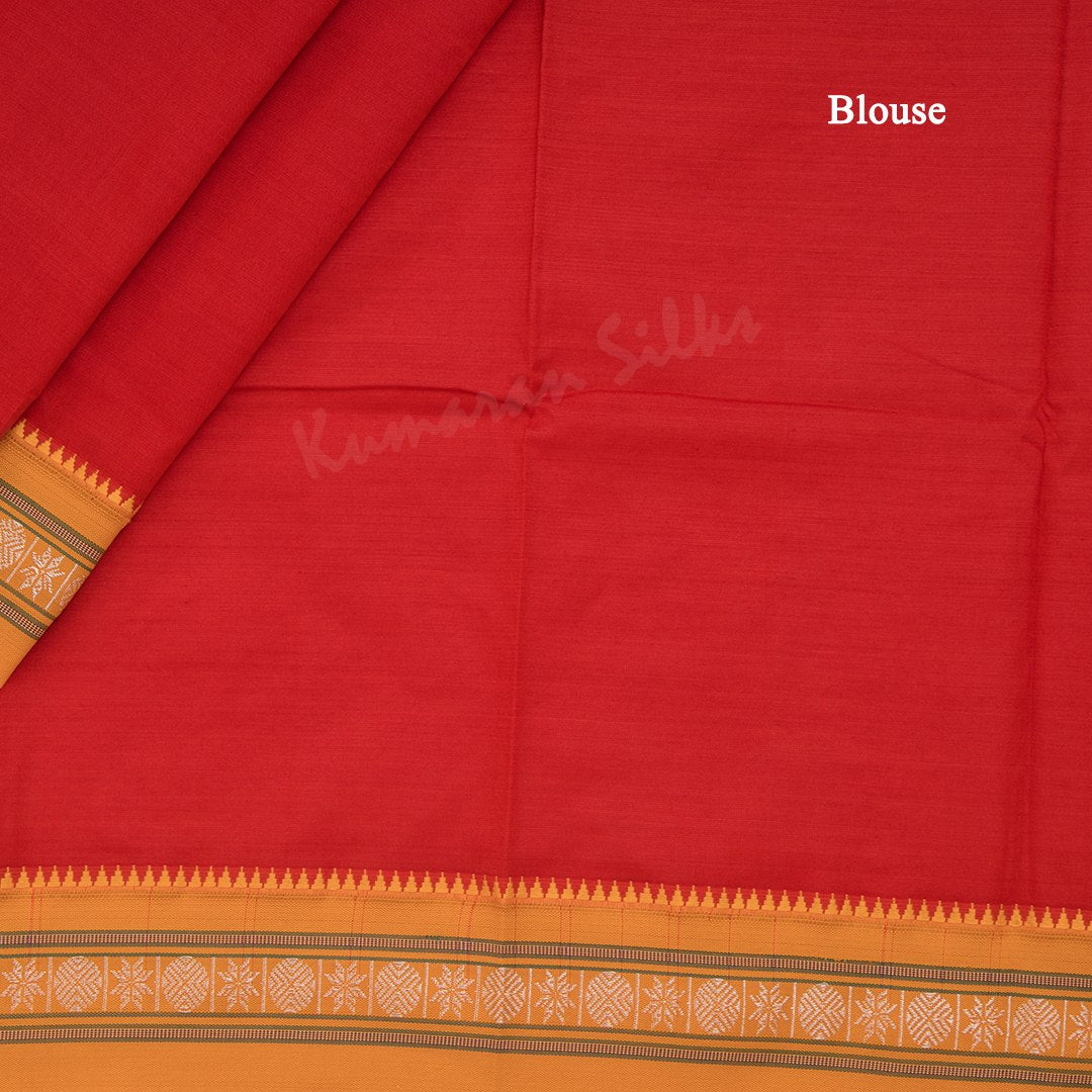 Dharwad Cotton Red Plain Saree 02