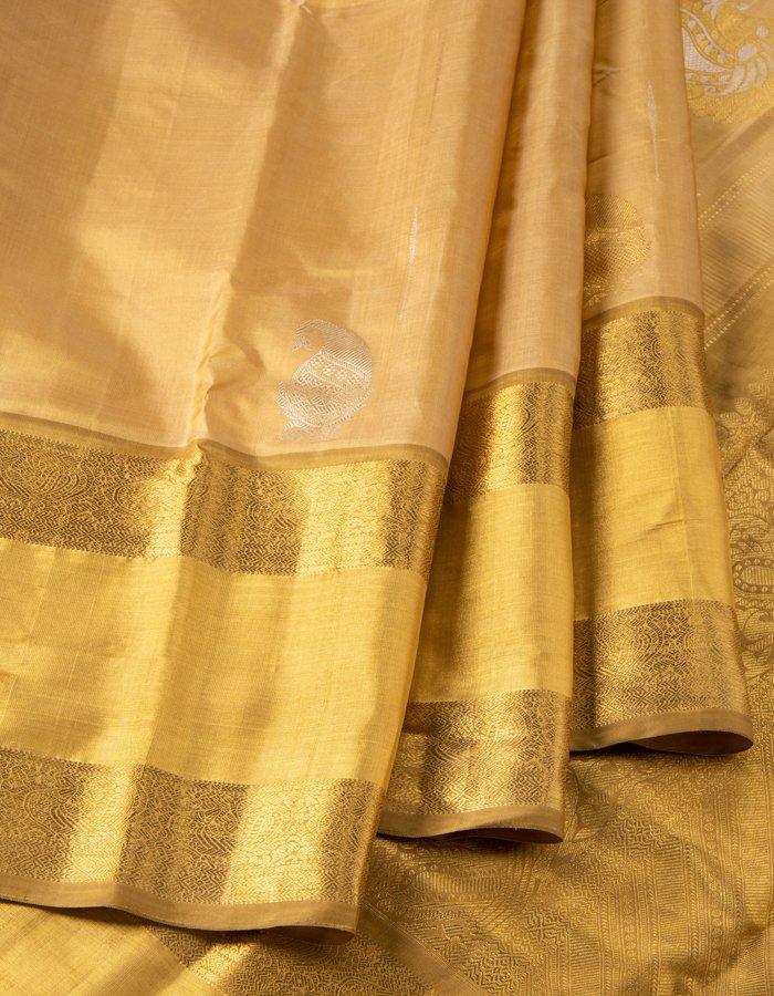 Gold Beige Silk Saree With Silver Malli Moggu And Paisley Patterns In Silver Zari - Kumaran Silks