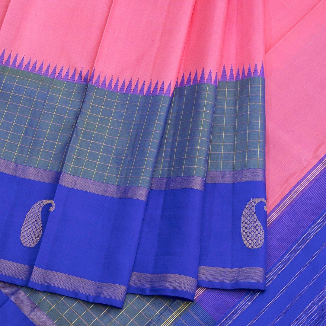 Plain Pink Silk Saree With Green Checked Temple Border Aligned On A Blue Border - Kumaran Silks