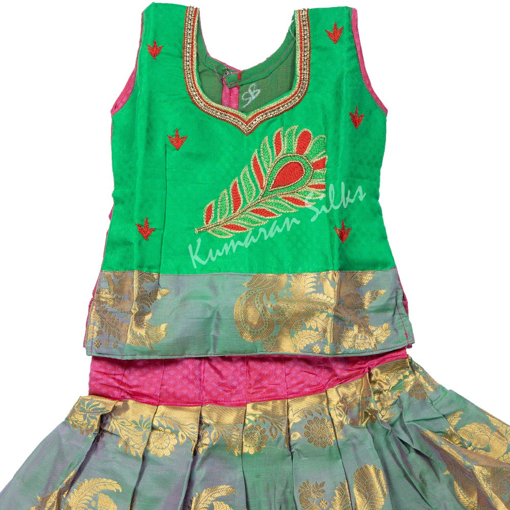 New designs kids langa jacket 2020 | Baby clothes girl dresses, Kids dress  patterns, Kids gown