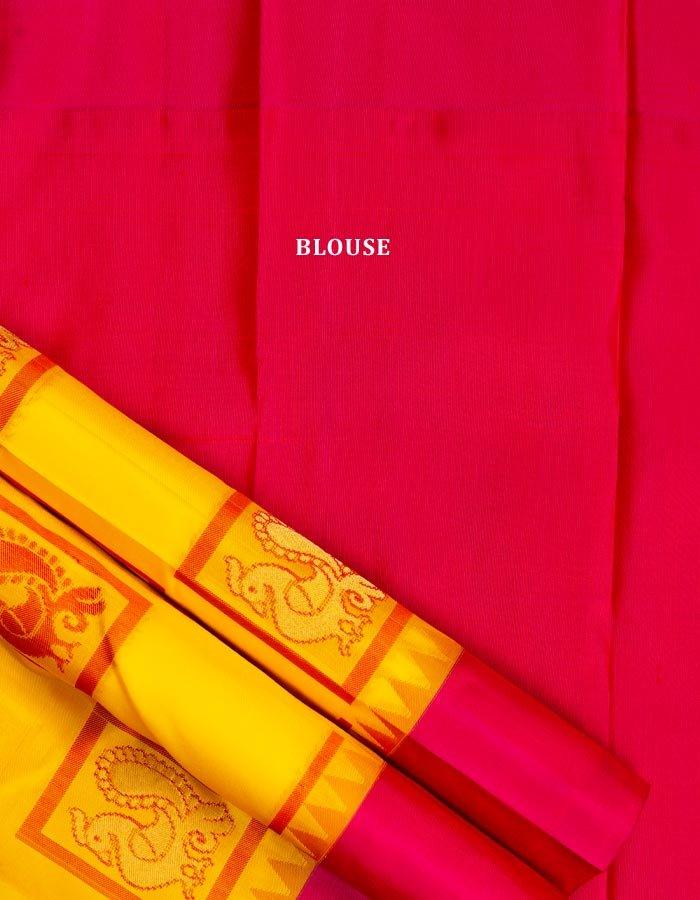 Shravya 33 - Kumaran Silks